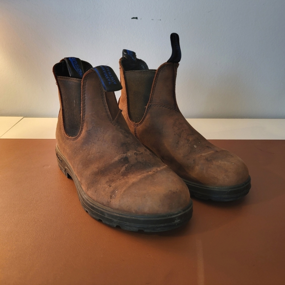 Blundstones